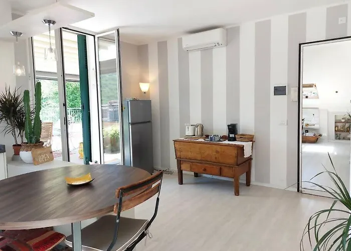 Terrazza Di Miky Wifi Parking Pet Friendly Terrace Lägenhet *